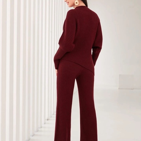 ⭐️ Firm Price ⭐️ EUC Co-ord set Burgundy large size - Picture 3 of 11